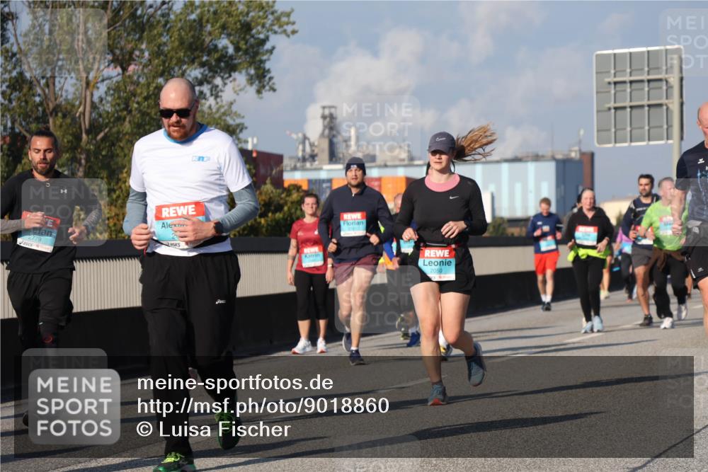 03.10.2025 - Köhlbrandbrückenlauf Luisa Fischer http://msf.ph/oto/9018860 03.10.2025 11:08:23 Position 3 2779, 2050 meine-sportfotos.de