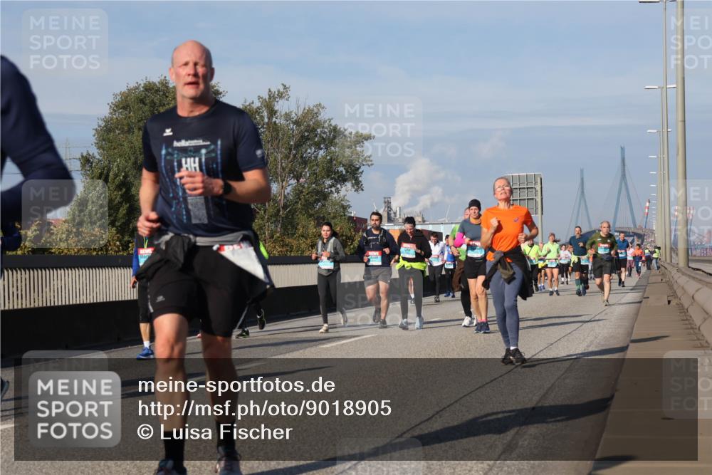 03.10.2025 - Köhlbrandbrückenlauf Luisa Fischer http://msf.ph/oto/9018905 03.10.2025 11:08:30 Position 3  meine-sportfotos.de