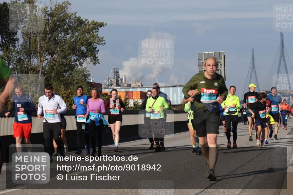 03.10.2025 - Köhlbrandbrückenlauf Luisa Fischer http://msf.ph/oto/9018942 03.10.2025 11:08:36 Position 3 1713 meine-sportfotos.de
