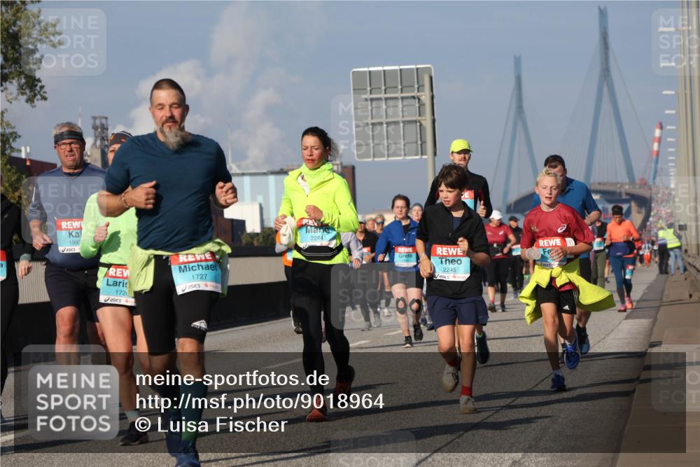 03.10.2025 - Köhlbrandbrückenlauf Luisa Fischer http://msf.ph/oto/9018964 03.10.2025 11:08:40 Position 3 1992, 172, 1727, 2244, 2245 meine-sportfotos.de