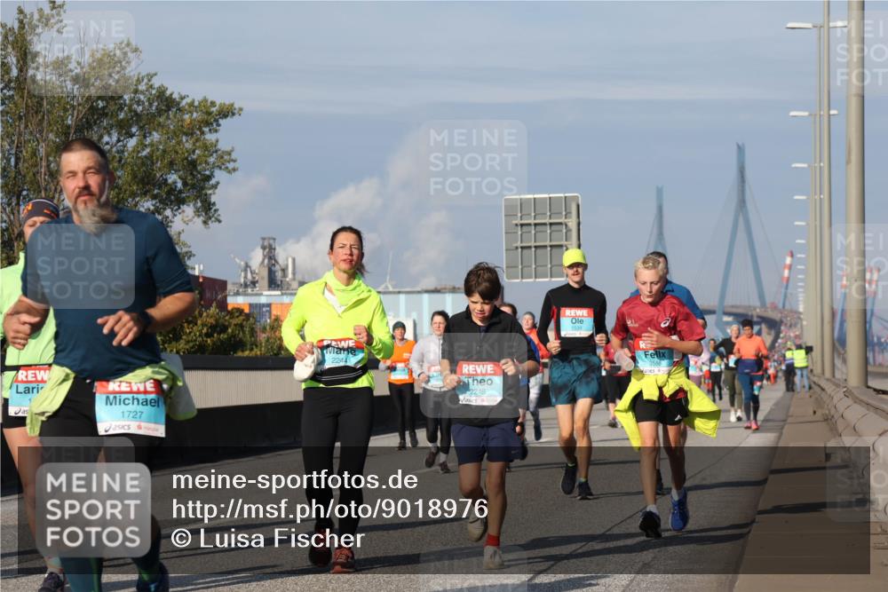 03.10.2025 - Köhlbrandbrückenlauf Luisa Fischer http://msf.ph/oto/9018976 03.10.2025 11:08:42 Position 3 1727, 2244, 2245 meine-sportfotos.de