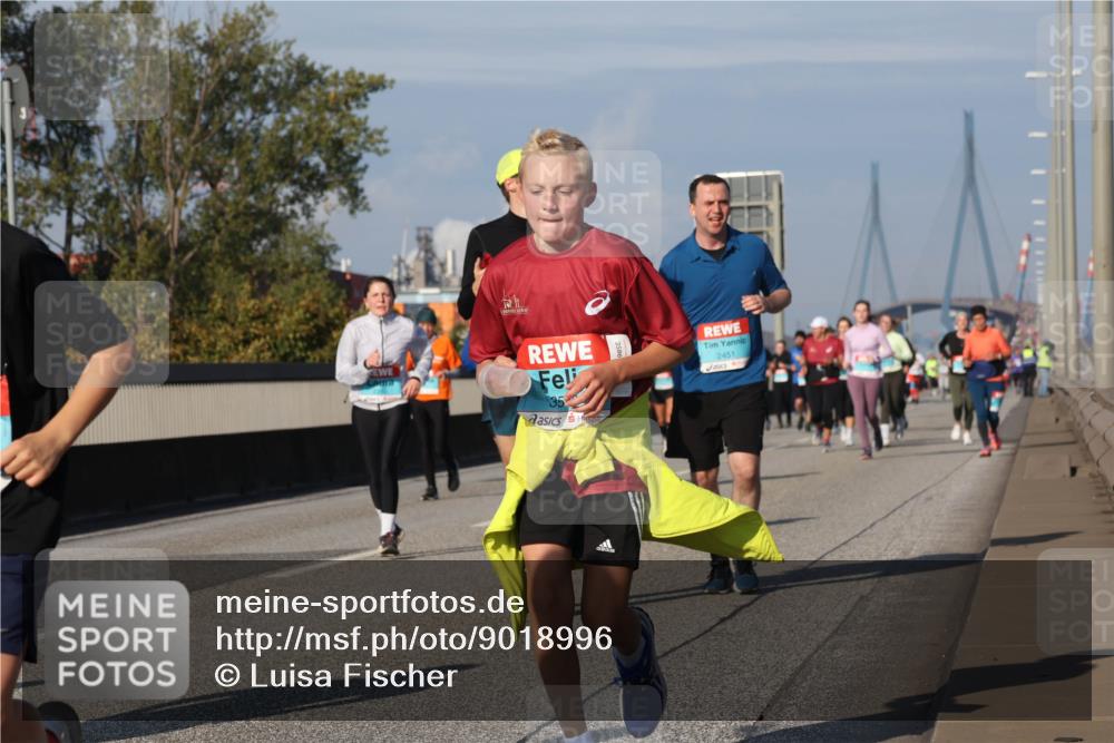 03.10.2025 - Köhlbrandbrückenlauf Luisa Fischer http://msf.ph/oto/9018996 03.10.2025 11:08:46 Position 3 2451, 35 meine-sportfotos.de