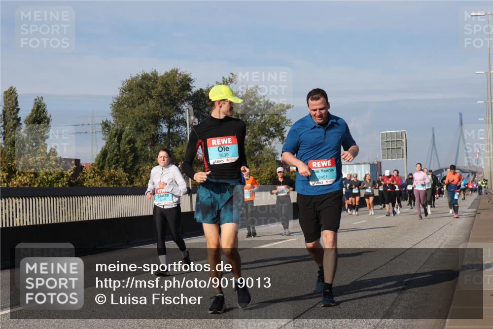 03.10.2025 - Köhlbrandbrückenlauf Luisa Fischer http://msf.ph/oto/9019013 03.10.2025 11:08:49 Position 3 1539, 2451, 1 meine-sportfotos.de