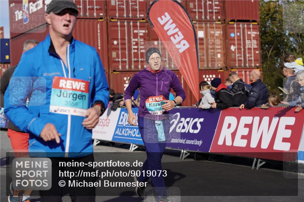 03.10.2025 - Köhlbrandbrückenlauf Michael Burmester http://msf.ph/oto/9019073 03.10.2025 10:19:20 Ziel 1310, 1502, 1531, 1556, 1690, 1859, 2885, 2886, 3239, 3558, 3815, 3828 meine-sportfotos.de