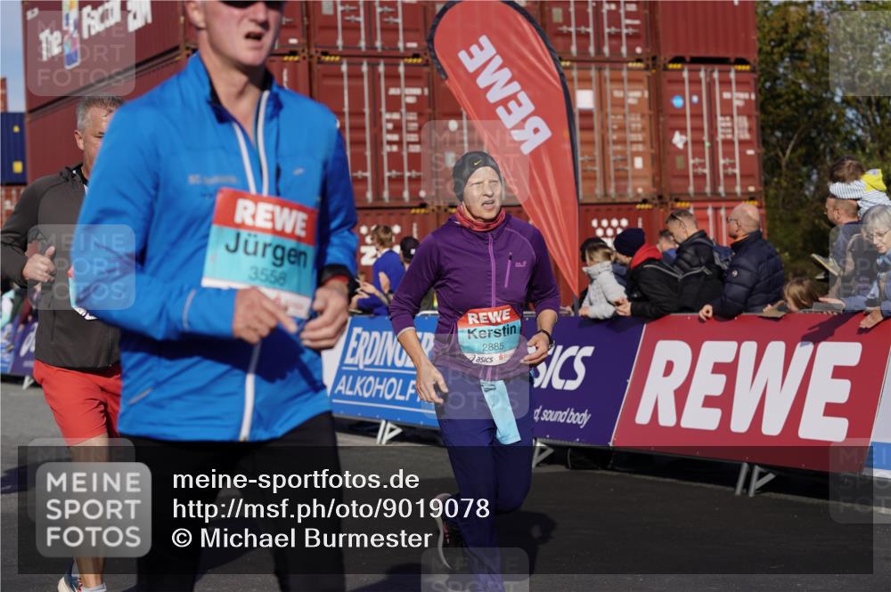 03.10.2025 - Köhlbrandbrückenlauf Michael Burmester http://msf.ph/oto/9019078 03.10.2025 10:19:20 Ziel 1310, 1502, 1531, 1556, 1690, 1859, 2885, 2886, 3239, 3558, 3815, 3828 meine-sportfotos.de