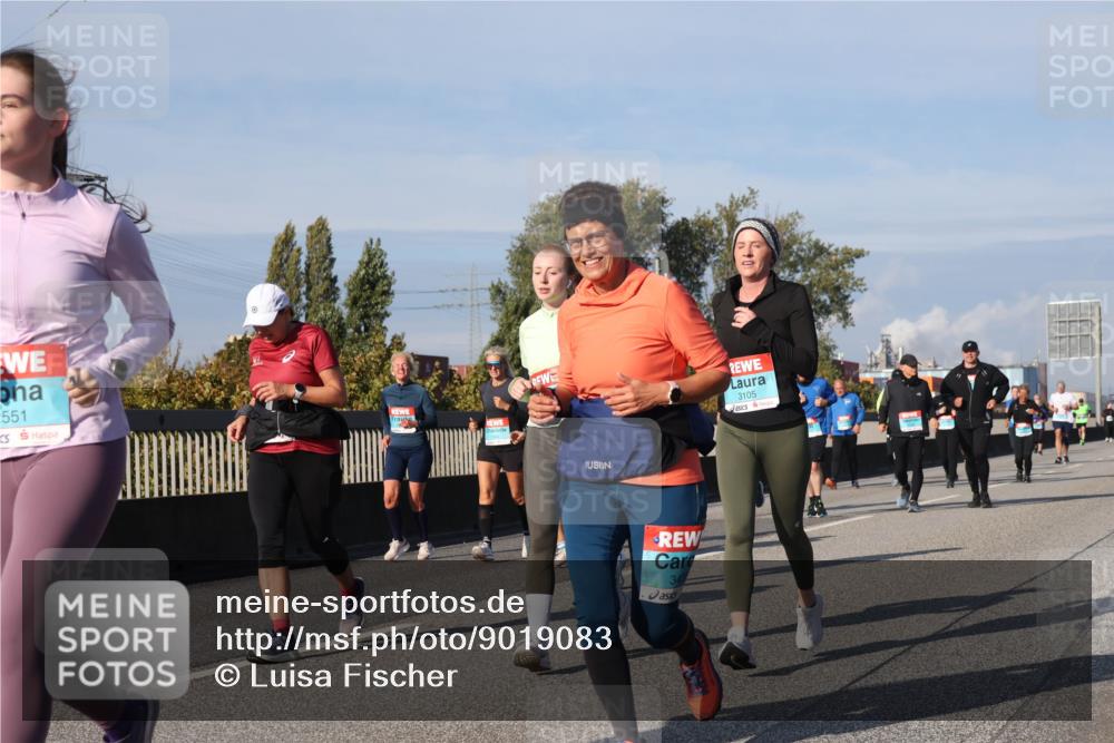 03.10.2025 - Köhlbrandbrückenlauf Luisa Fischer http://msf.ph/oto/9019083 03.10.2025 11:09:01 Position 3 551, 343, 3105 meine-sportfotos.de