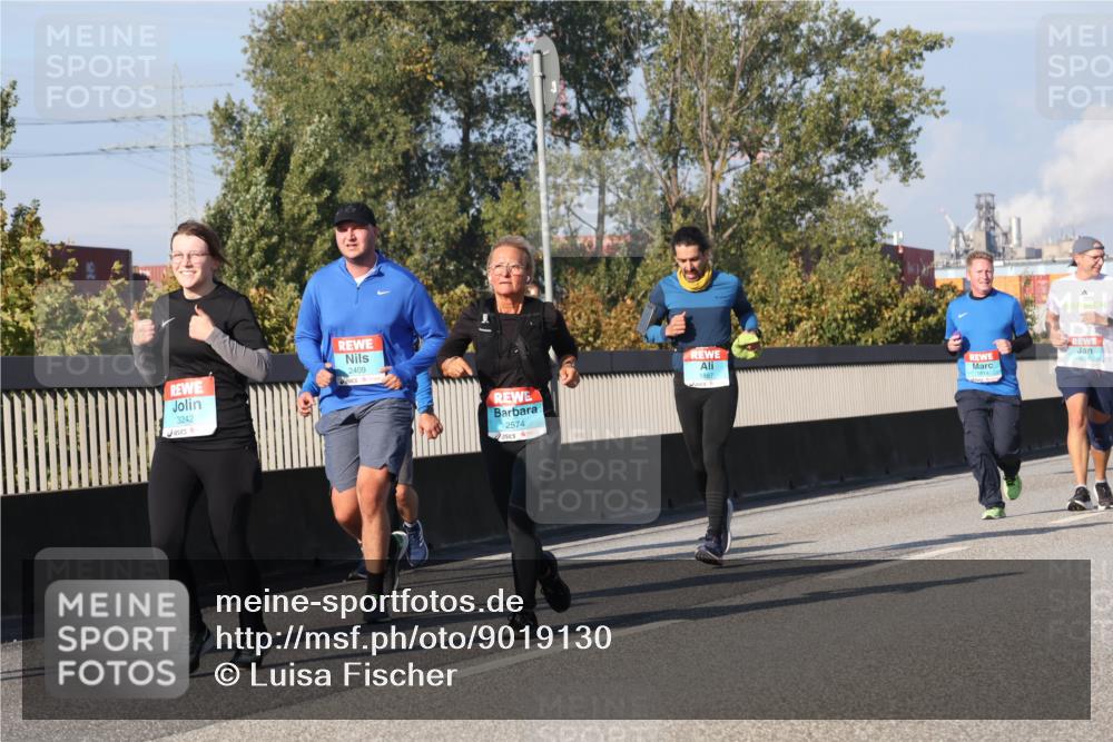 03.10.2025 - Köhlbrandbrückenlauf Luisa Fischer http://msf.ph/oto/9019130 03.10.2025 11:09:08 Position 3 2409, 3242, 2574, 1887 meine-sportfotos.de