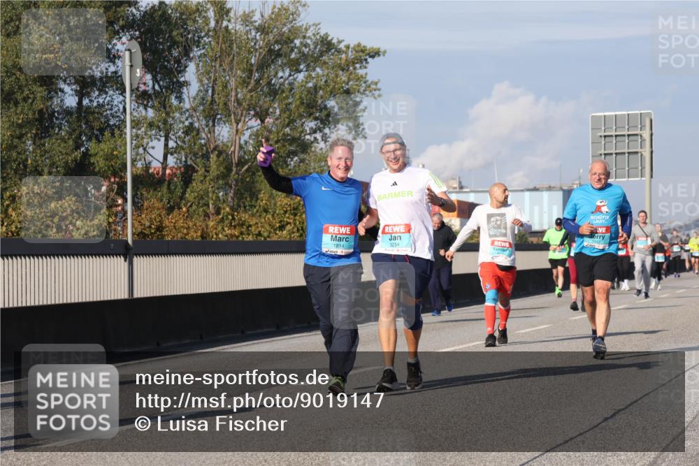 03.10.2025 - Köhlbrandbrückenlauf Luisa Fischer http://msf.ph/oto/9019147 03.10.2025 11:09:11 Position 3 3447, 3234, 1814 meine-sportfotos.de