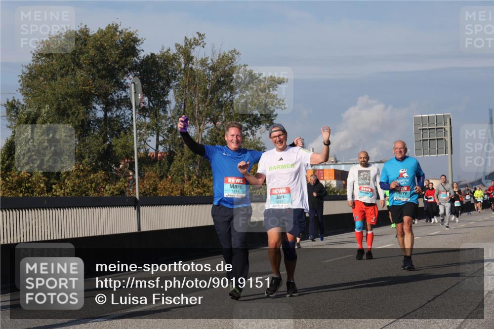 03.10.2025 - Köhlbrandbrückenlauf Luisa Fischer http://msf.ph/oto/9019151 03.10.2025 11:09:11 Position 3 1814, 3234 meine-sportfotos.de