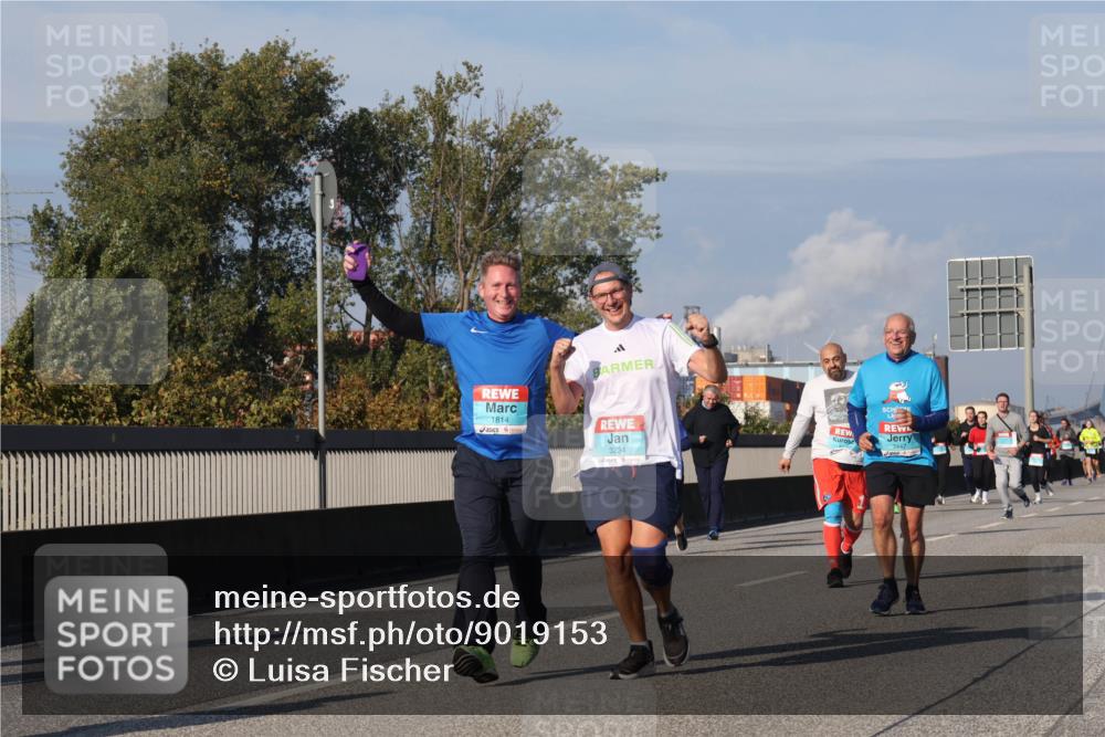 03.10.2025 - Köhlbrandbrückenlauf Luisa Fischer http://msf.ph/oto/9019153 03.10.2025 11:09:12 Position 3 1814, 3234, 3447 meine-sportfotos.de