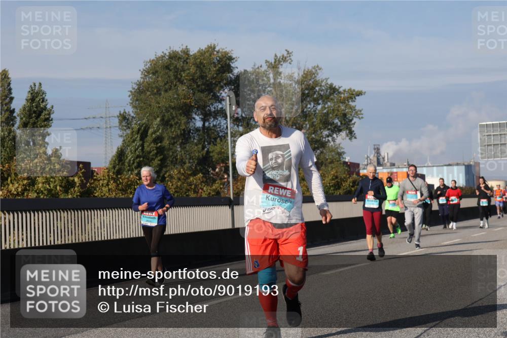 03.10.2025 - Köhlbrandbrückenlauf Luisa Fischer http://msf.ph/oto/9019193 03.10.2025 11:09:18 Position 3  meine-sportfotos.de