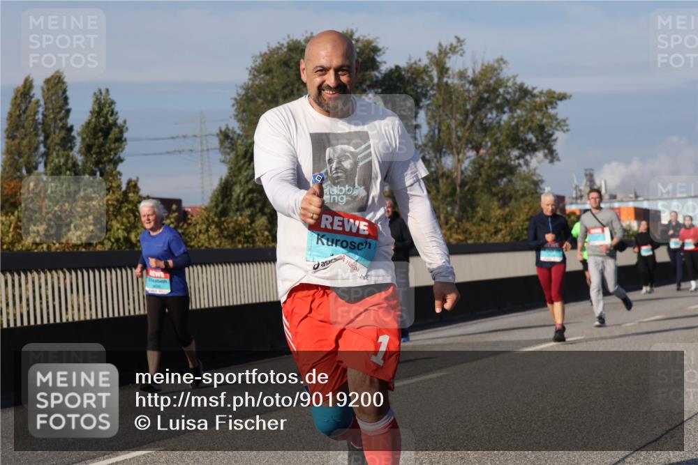 03.10.2025 - Köhlbrandbrückenlauf Luisa Fischer http://msf.ph/oto/9019200 03.10.2025 11:09:19 Position 3  meine-sportfotos.de