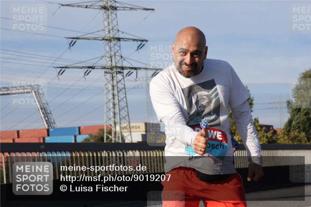 03.10.2025 - Köhlbrandbrückenlauf Luisa Fischer http://msf.ph/oto/9019207 03.10.2025 11:09:20 Position 3  meine-sportfotos.de