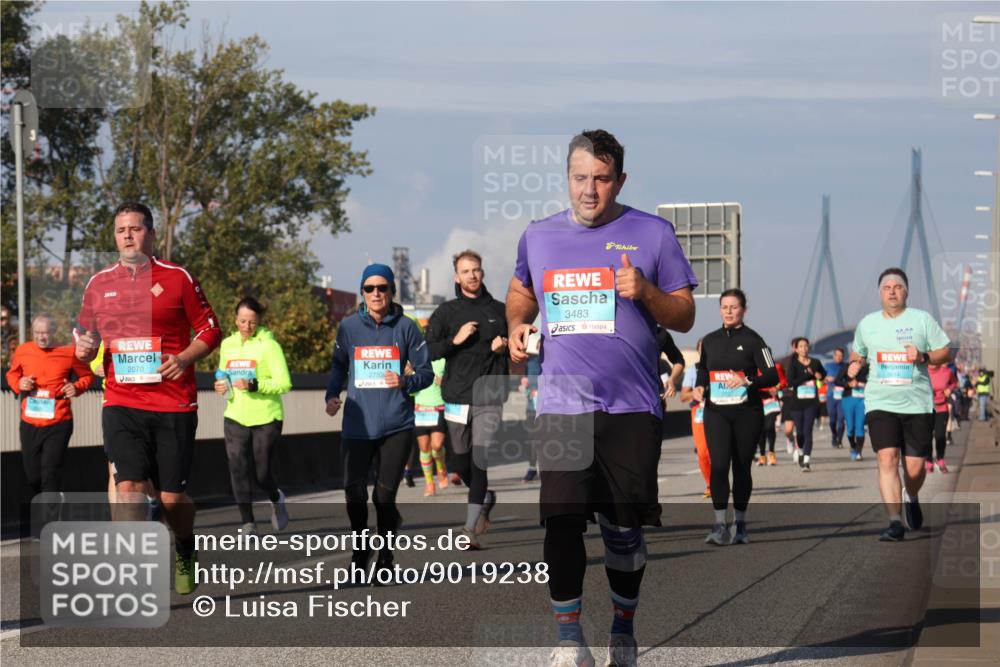 03.10.2025 - Köhlbrandbrückenlauf Luisa Fischer http://msf.ph/oto/9019238 03.10.2025 11:09:43 Position 3 2070, 2752, 3483, 2237, 10, 30 meine-sportfotos.de