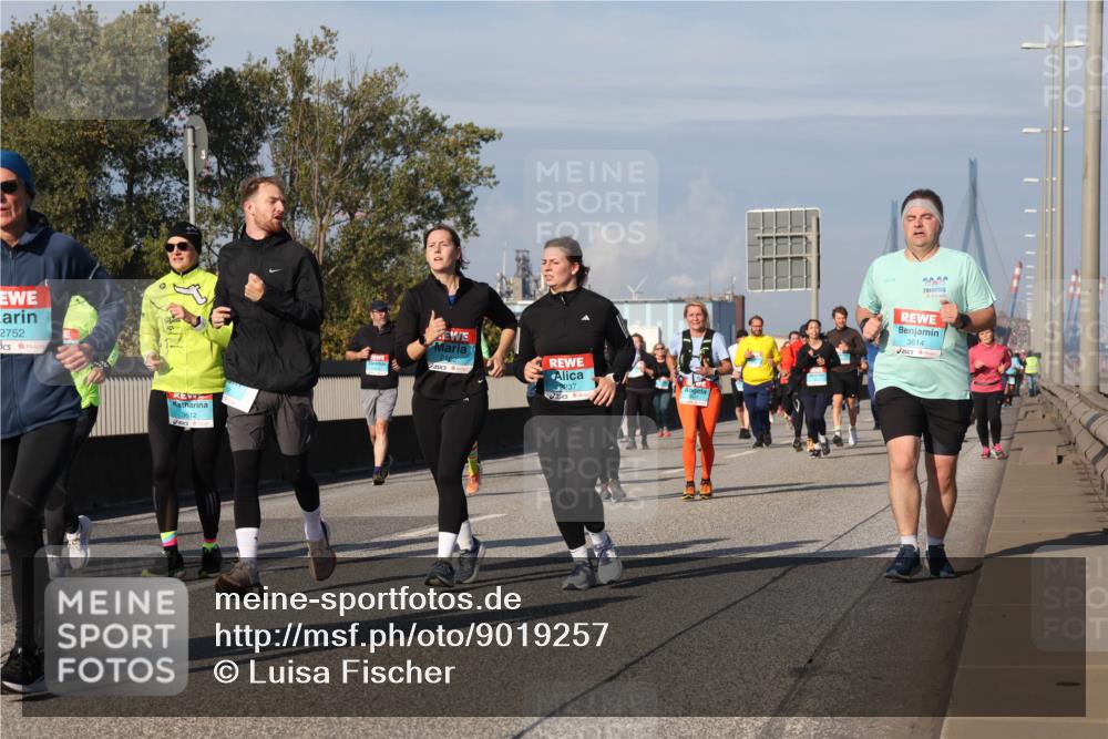 03.10.2025 - Köhlbrandbrückenlauf Luisa Fischer http://msf.ph/oto/9019257 03.10.2025 11:09:46 Position 3 2752, 0, 3612, 237, 3614 meine-sportfotos.de