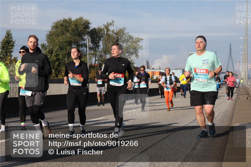 03.10.2025 - Köhlbrandbrückenlauf Luisa Fischer http://msf.ph/oto/9019266 03.10.2025 11:09:48 Position 3 2162, 3614 meine-sportfotos.de