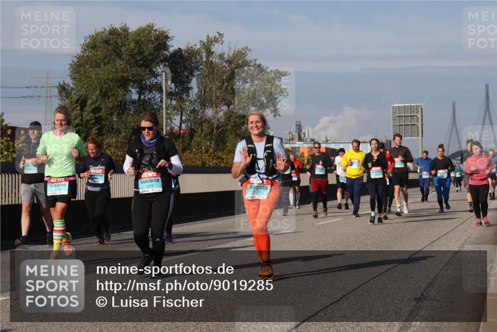 03.10.2025 - Köhlbrandbrückenlauf Luisa Fischer http://msf.ph/oto/9019285 03.10.2025 11:09:51 Position 3 1775, 1579, 3161 meine-sportfotos.de