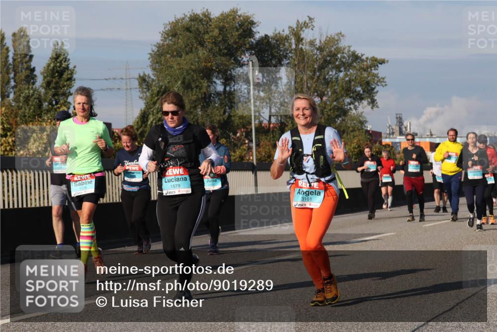 03.10.2025 - Köhlbrandbrückenlauf Luisa Fischer http://msf.ph/oto/9019289 03.10.2025 11:09:51 Position 3 1929, 1775, 1579, 3161, 2021 meine-sportfotos.de
