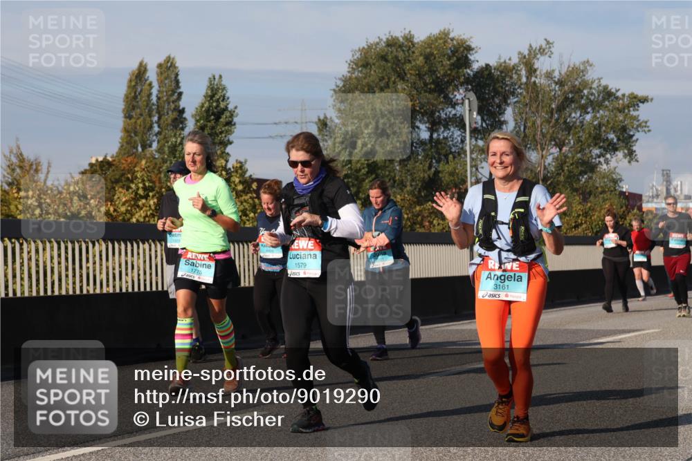 03.10.2025 - Köhlbrandbrückenlauf Luisa Fischer http://msf.ph/oto/9019290 03.10.2025 11:09:52 Position 3 1929, 1775, 1926, 1579, 3161 meine-sportfotos.de