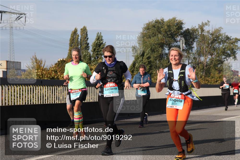 03.10.2025 - Köhlbrandbrückenlauf Luisa Fischer http://msf.ph/oto/9019292 03.10.2025 11:09:52 Position 3 1579, 3161 meine-sportfotos.de