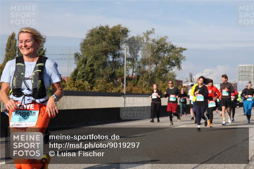 03.10.2025 - Köhlbrandbrückenlauf Luisa Fischer http://msf.ph/oto/9019297 03.10.2025 11:09:53 Position 3 3161 meine-sportfotos.de