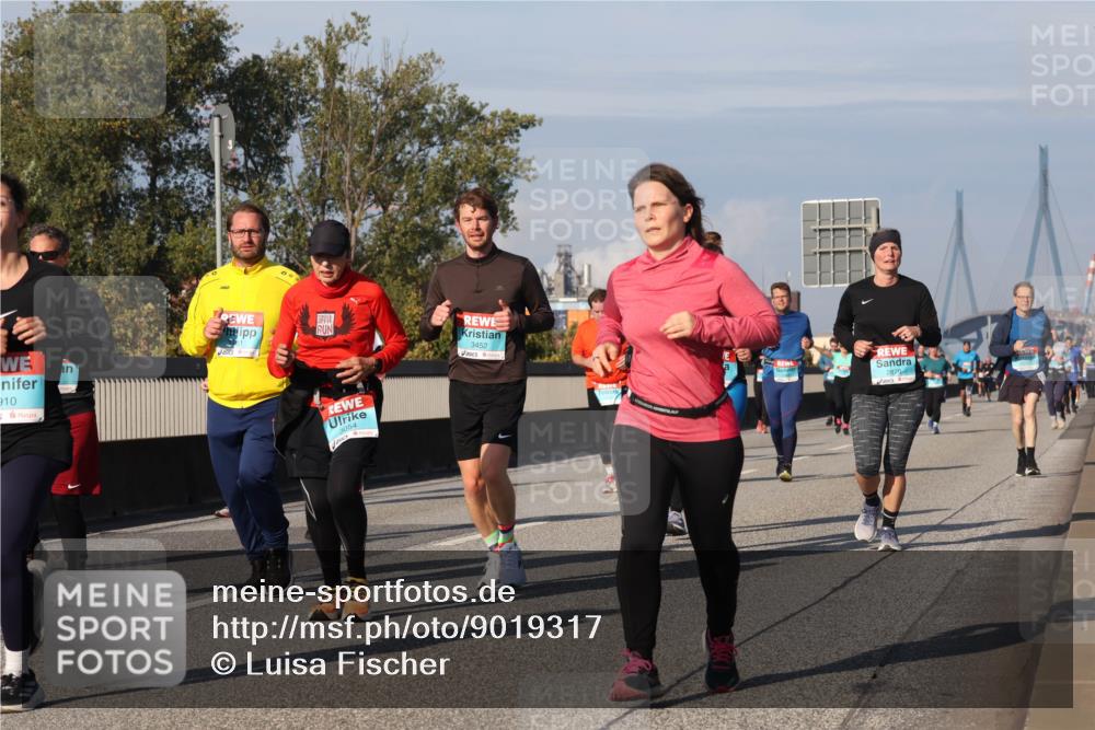 03.10.2025 - Köhlbrandbrückenlauf Luisa Fischer http://msf.ph/oto/9019317 03.10.2025 11:09:56 Position 3 910, 3452, 2870, 3054 meine-sportfotos.de