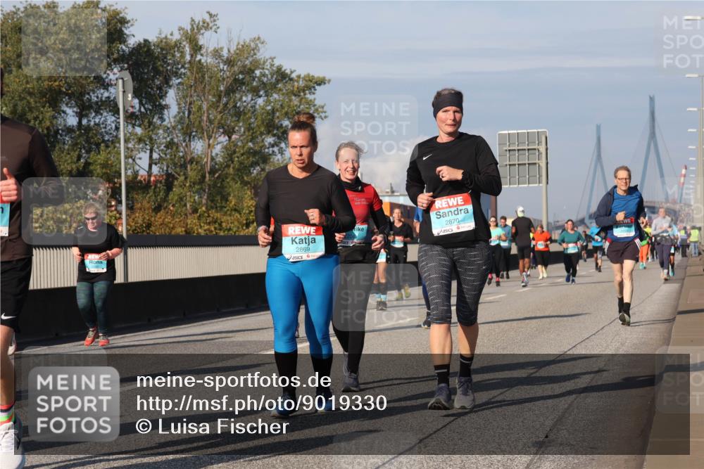 03.10.2025 - Köhlbrandbrückenlauf Luisa Fischer http://msf.ph/oto/9019330 03.10.2025 11:09:59 Position 3 2869, 2870 meine-sportfotos.de