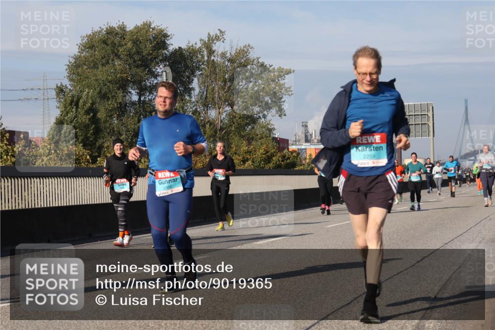 03.10.2025 - Köhlbrandbrückenlauf Luisa Fischer http://msf.ph/oto/9019365 03.10.2025 11:10:04 Position 3 2366, 2259 meine-sportfotos.de