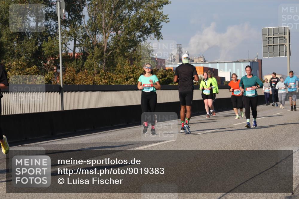 03.10.2025 - Köhlbrandbrückenlauf Luisa Fischer http://msf.ph/oto/9019383 03.10.2025 11:10:07 Position 3  meine-sportfotos.de
