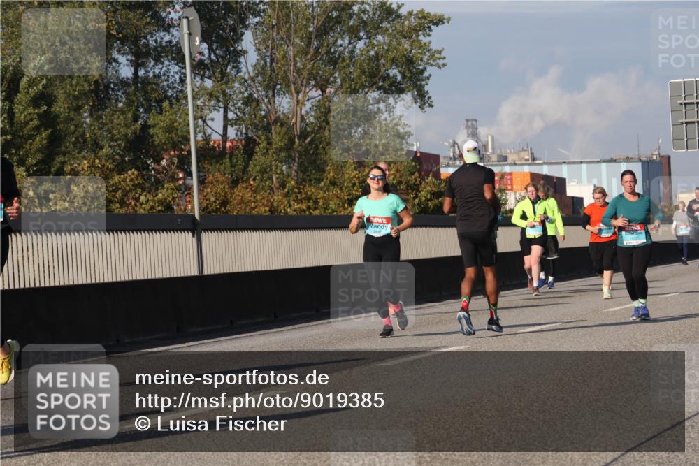03.10.2025 - Köhlbrandbrückenlauf Luisa Fischer http://msf.ph/oto/9019385 03.10.2025 11:10:07 Position 3  meine-sportfotos.de