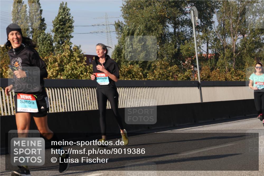 03.10.2025 - Köhlbrandbrückenlauf Luisa Fischer http://msf.ph/oto/9019386 03.10.2025 11:10:08 Position 3 3044, 3670 meine-sportfotos.de