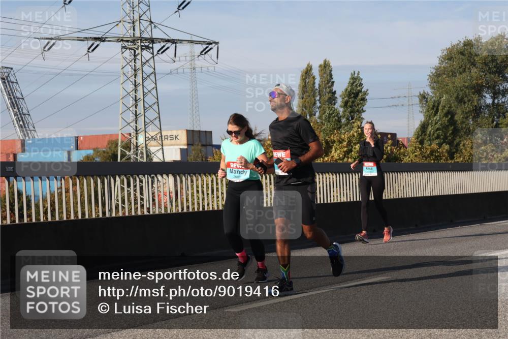03.10.2025 - Köhlbrandbrückenlauf Luisa Fischer http://msf.ph/oto/9019416 03.10.2025 11:10:13 Position 3 780, 2681 meine-sportfotos.de