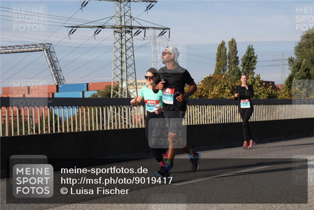 03.10.2025 - Köhlbrandbrückenlauf Luisa Fischer http://msf.ph/oto/9019417 03.10.2025 11:10:13 Position 3 780, 2681, 2676 meine-sportfotos.de