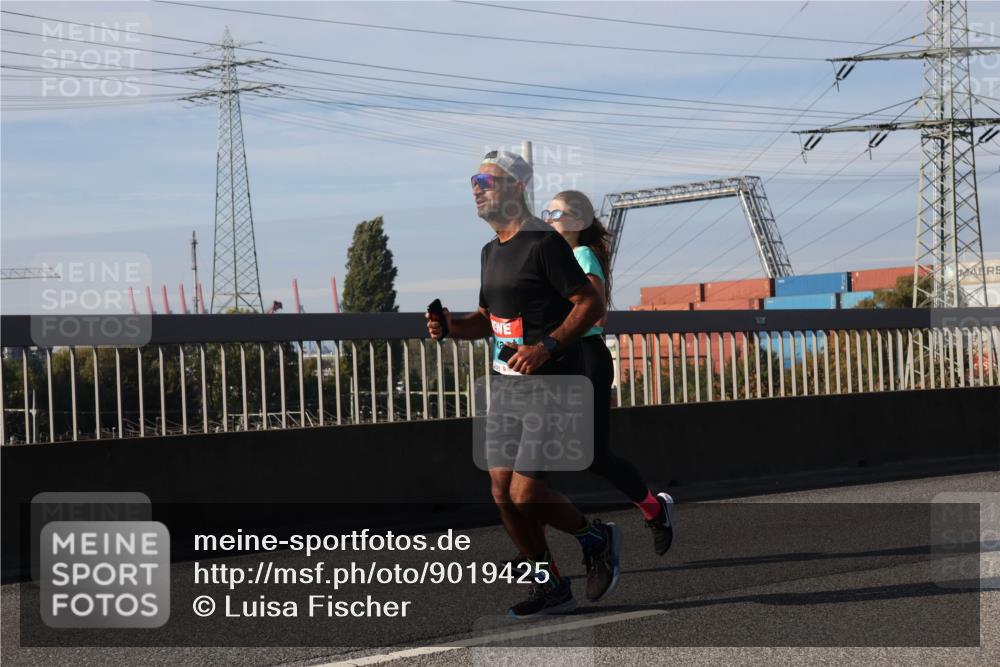 03.10.2025 - Köhlbrandbrückenlauf Luisa Fischer http://msf.ph/oto/9019425 03.10.2025 11:10:15 Position 3  meine-sportfotos.de