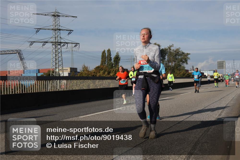 03.10.2025 - Köhlbrandbrückenlauf Luisa Fischer http://msf.ph/oto/9019438 03.10.2025 11:10:17 Position 3 3729 meine-sportfotos.de