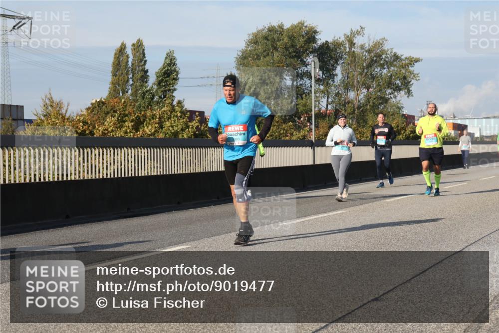 03.10.2025 - Köhlbrandbrückenlauf Luisa Fischer http://msf.ph/oto/9019477 03.10.2025 11:10:22 Position 3 393 meine-sportfotos.de