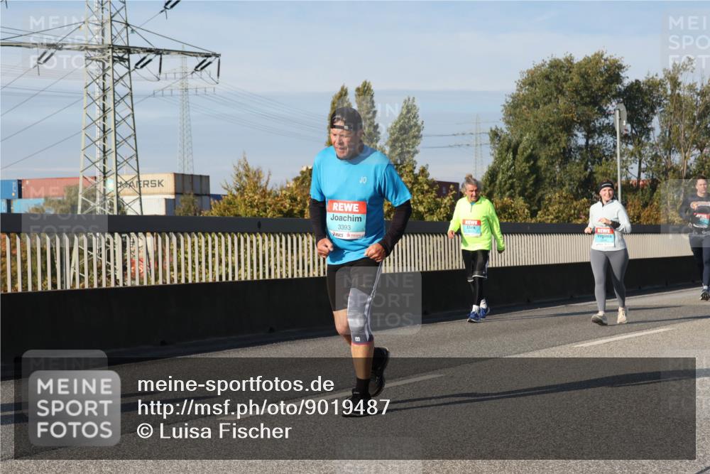 03.10.2025 - Köhlbrandbrückenlauf Luisa Fischer http://msf.ph/oto/9019487 03.10.2025 11:10:23 Position 3 3393 meine-sportfotos.de