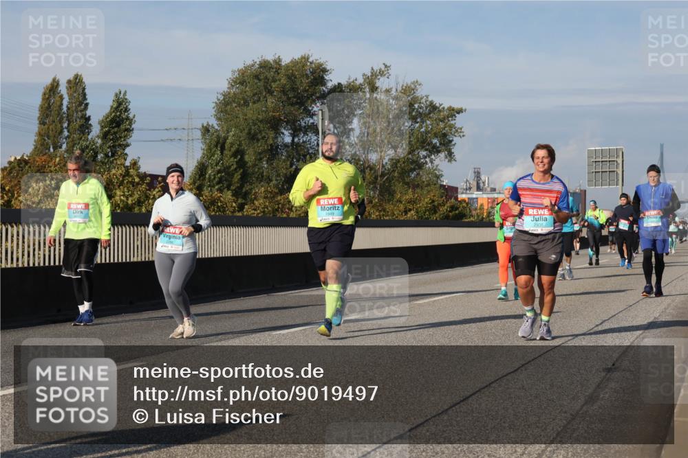 03.10.2025 - Köhlbrandbrückenlauf Luisa Fischer http://msf.ph/oto/9019497 03.10.2025 11:10:24 Position 3 1949, 2935 meine-sportfotos.de