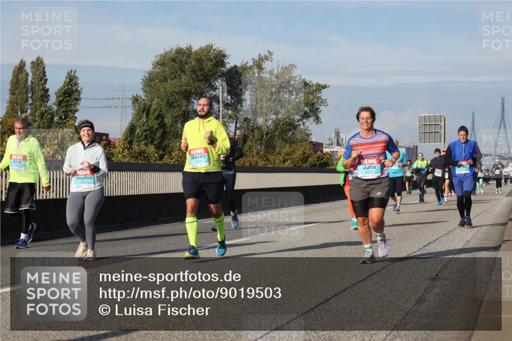 03.10.2025 - Köhlbrandbrückenlauf Luisa Fischer http://msf.ph/oto/9019503 03.10.2025 11:10:25 Position 3 2286, 1949, 2935 meine-sportfotos.de