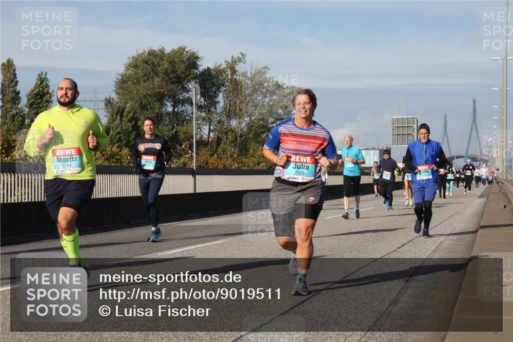 03.10.2025 - Köhlbrandbrückenlauf Luisa Fischer http://msf.ph/oto/9019511 03.10.2025 11:10:26 Position 3 1949, 2935 meine-sportfotos.de