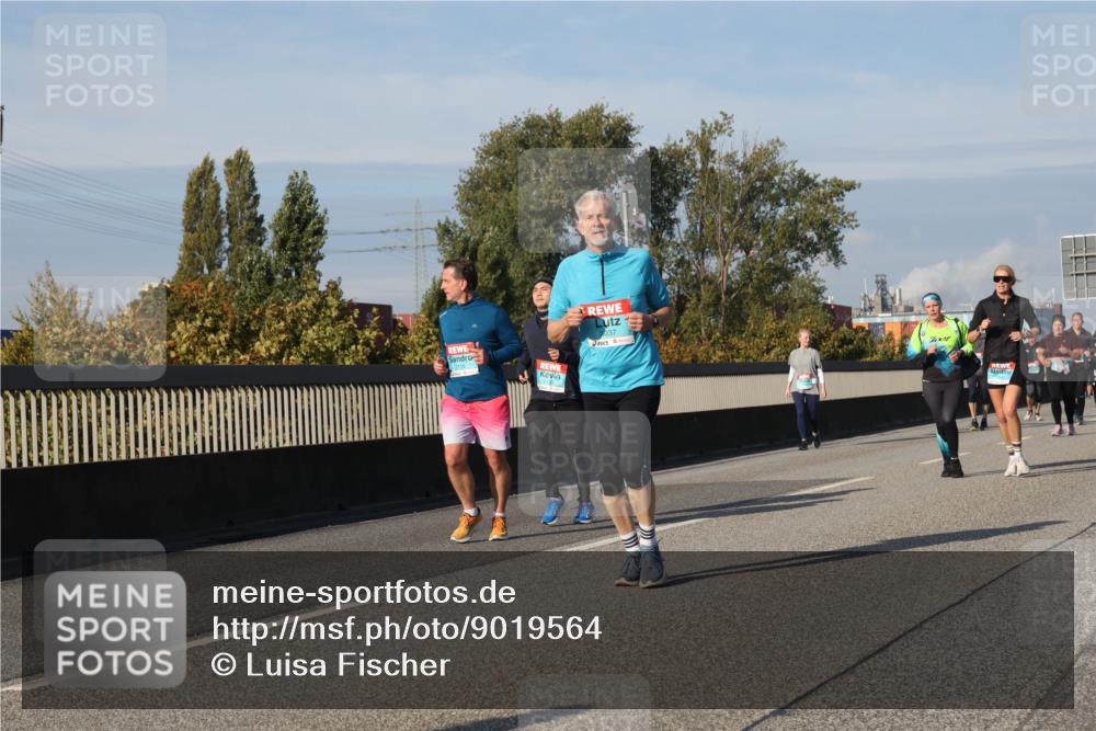 03.10.2025 - Köhlbrandbrückenlauf Luisa Fischer http://msf.ph/oto/9019564 03.10.2025 11:10:31 Position 3 2037 meine-sportfotos.de