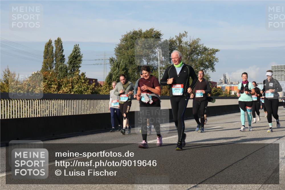 03.10.2025 - Köhlbrandbrückenlauf Luisa Fischer http://msf.ph/oto/9019646 03.10.2025 11:10:40 Position 3 3256 meine-sportfotos.de