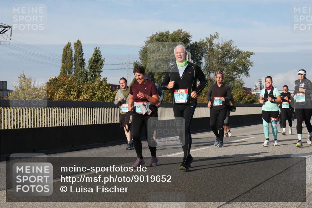 03.10.2025 - Köhlbrandbrückenlauf Luisa Fischer http://msf.ph/oto/9019652 03.10.2025 11:10:41 Position 3 3256 meine-sportfotos.de
