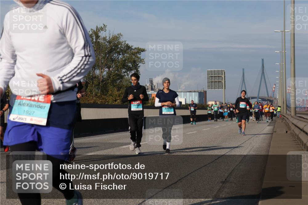 03.10.2025 - Köhlbrandbrückenlauf Luisa Fischer http://msf.ph/oto/9019717 03.10.2025 11:11:03 Position 3 1927 meine-sportfotos.de