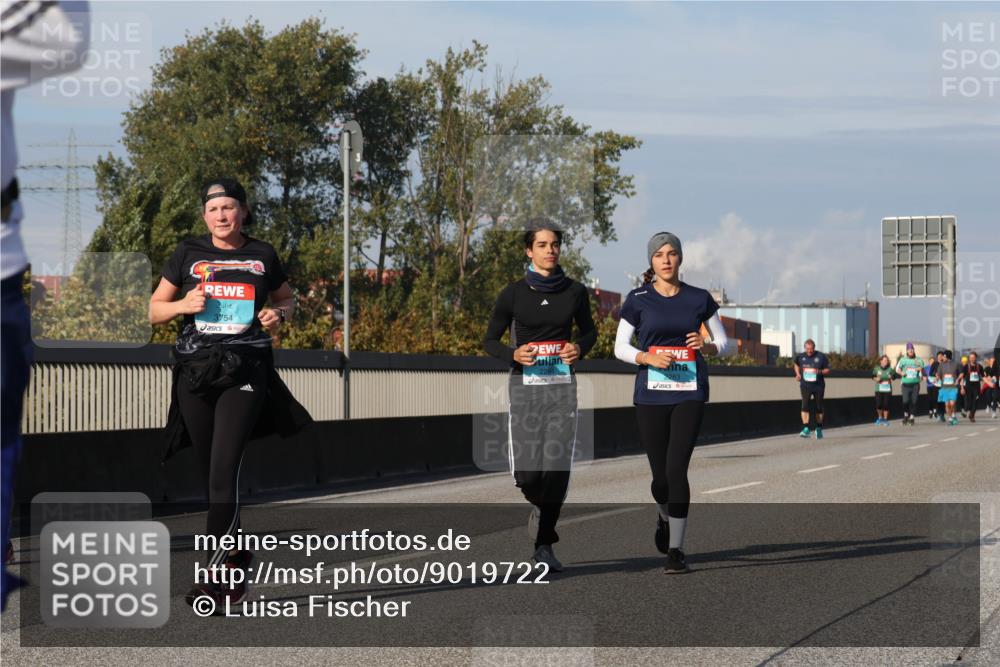 03.10.2025 - Köhlbrandbrückenlauf Luisa Fischer http://msf.ph/oto/9019722 03.10.2025 11:11:04 Position 3 3754, 2263 meine-sportfotos.de