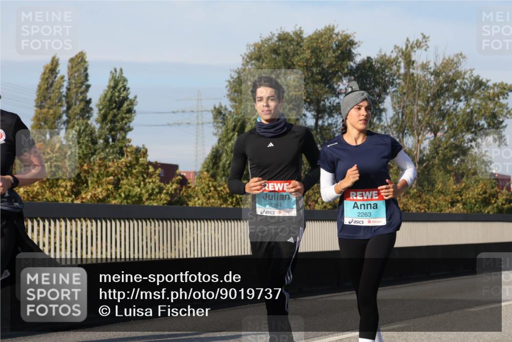 03.10.2025 - Köhlbrandbrückenlauf Luisa Fischer http://msf.ph/oto/9019737 03.10.2025 11:11:06 Position 3 2264, 2263 meine-sportfotos.de