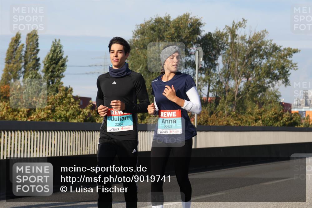 03.10.2025 - Köhlbrandbrückenlauf Luisa Fischer http://msf.ph/oto/9019741 03.10.2025 11:11:06 Position 3 2264, 2263 meine-sportfotos.de