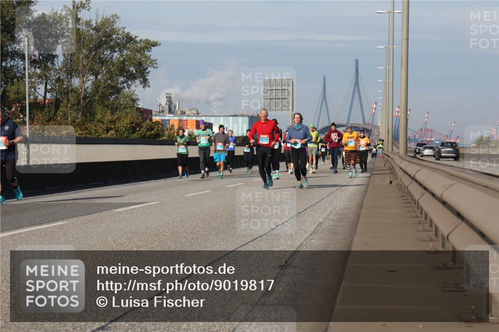 03.10.2025 - Köhlbrandbrückenlauf Luisa Fischer http://msf.ph/oto/9019817 03.10.2025 11:11:15 Position 3  meine-sportfotos.de