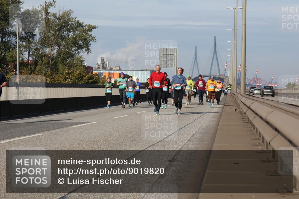 03.10.2025 - Köhlbrandbrückenlauf Luisa Fischer http://msf.ph/oto/9019820 03.10.2025 11:11:16 Position 3  meine-sportfotos.de
