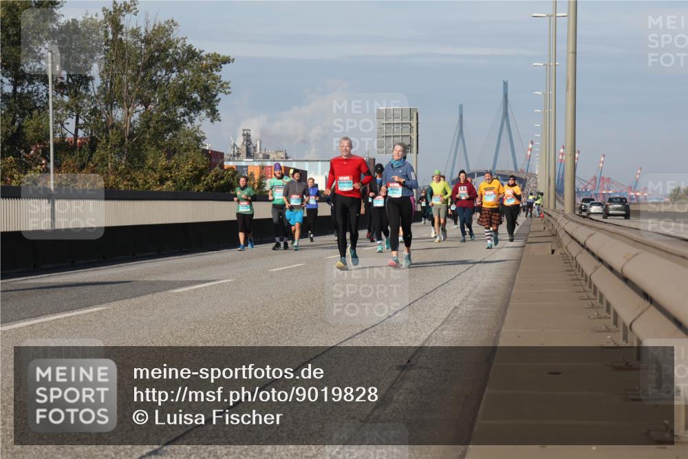 03.10.2025 - Köhlbrandbrückenlauf Luisa Fischer http://msf.ph/oto/9019828 03.10.2025 11:11:17 Position 3  meine-sportfotos.de
